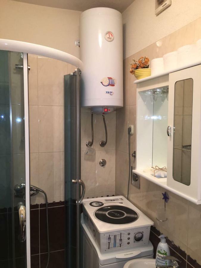 Mellitus Studio Apartment Спліт Екстер'єр фото